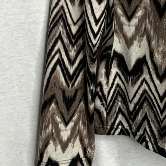 4/$35 KLATT M Geometric design Gray White black - Picture 3 of 6